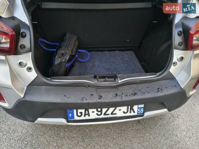 Серый Дачия Spring, объемом двигателя 0 л и пробегом 12 тыс. км за 7977 $, фото 13 на Automoto.ua