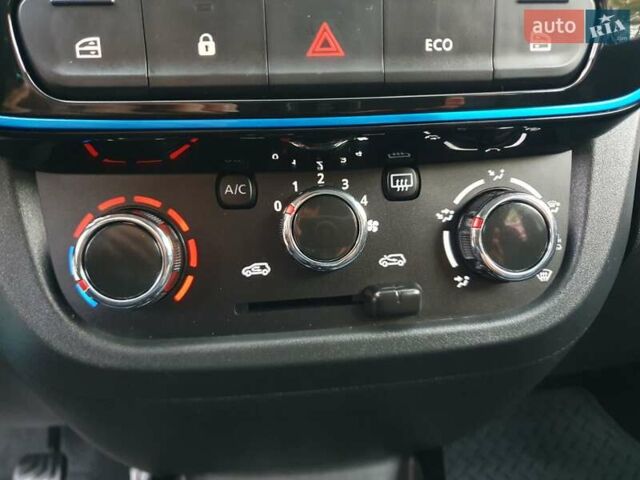 Сірий Дачія Spring, об'ємом двигуна 0 л та пробігом 14 тис. км за 8999 $, фото 57 на Automoto.ua