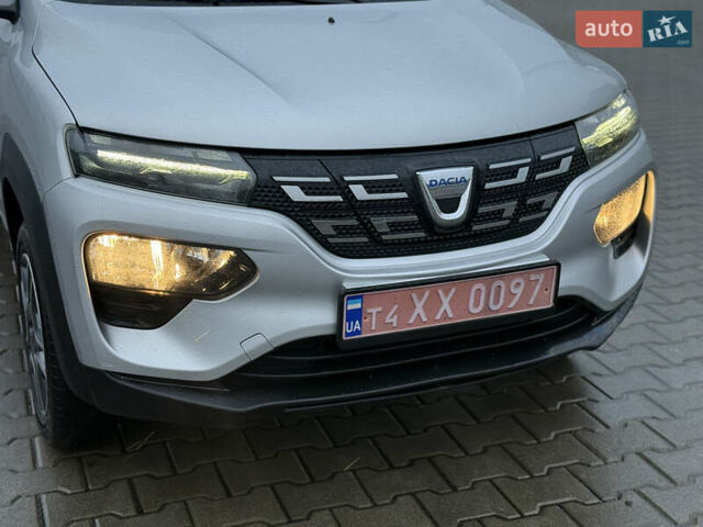 Серый Дачия Spring, объемом двигателя 0 л и пробегом 79 тыс. км за 7199 $, фото 3 на Automoto.ua