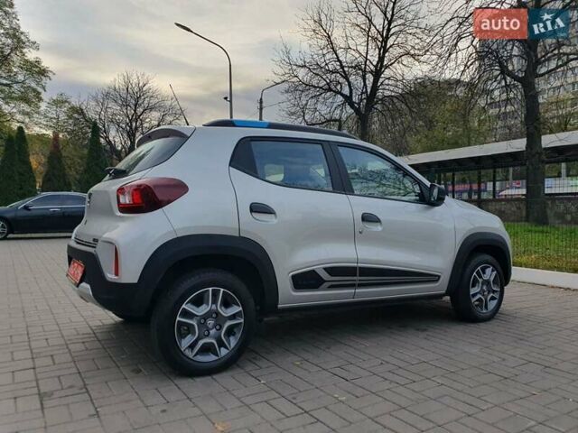 Сірий Дачія Spring, об'ємом двигуна 0 л та пробігом 14 тис. км за 8999 $, фото 14 на Automoto.ua