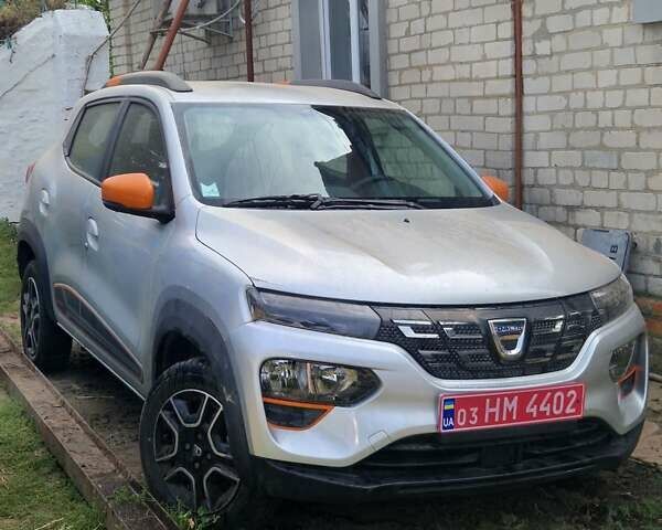 Серый Дачия Spring, объемом двигателя 0 л и пробегом 28 тыс. км за 9000 $, фото 7 на Automoto.ua