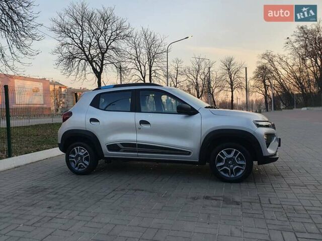 Серый Дачия Spring, объемом двигателя 0 л и пробегом 35 тыс. км за 9599 $, фото 16 на Automoto.ua