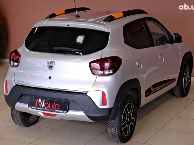Серый Дачия Spring, объемом двигателя 0 л и пробегом 22 тыс. км за 8900 $, фото 4 на Automoto.ua