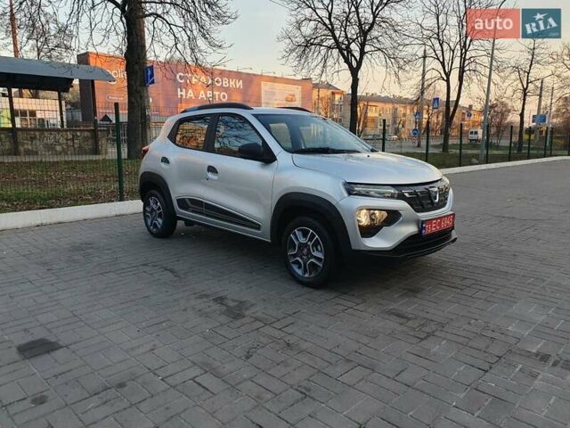 Серый Дачия Spring, объемом двигателя 0 л и пробегом 35 тыс. км за 9599 $, фото 19 на Automoto.ua