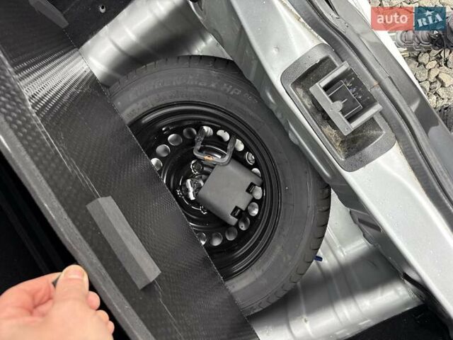 Серый Дачия Spring, объемом двигателя 0 л и пробегом 50 тыс. км за 6700 $, фото 27 на Automoto.ua