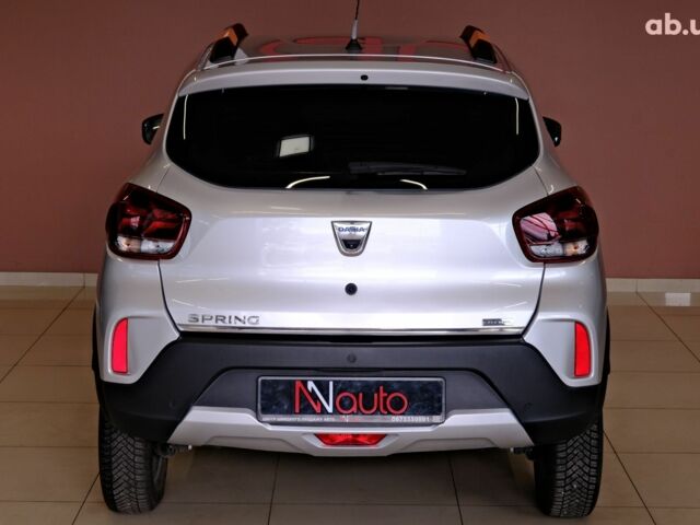 Серый Дачия Spring, объемом двигателя 0 л и пробегом 22 тыс. км за 8900 $, фото 5 на Automoto.ua