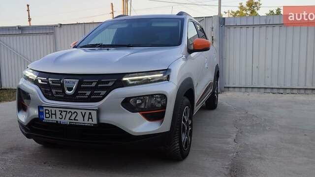 Сірий Дачія Spring, об'ємом двигуна 0 л та пробігом 22 тис. км за 10000 $, фото 17 на Automoto.ua
