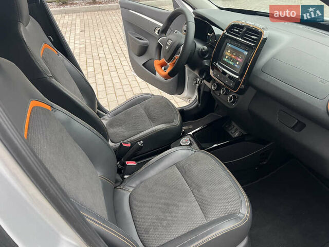 Серый Дачия Spring, объемом двигателя 0 л и пробегом 9 тыс. км за 11400 $, фото 11 на Automoto.ua
