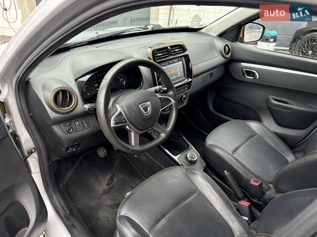 Серый Дачия Spring, объемом двигателя 0 л и пробегом 50 тыс. км за 6700 $, фото 15 на Automoto.ua