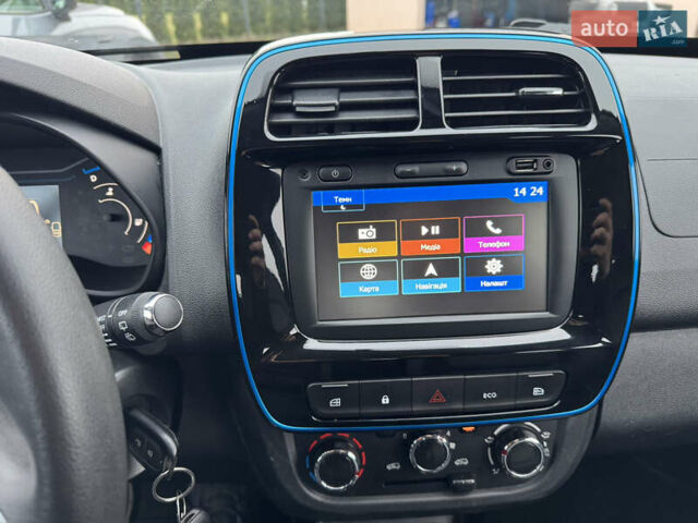 Серый Дачия Spring, объемом двигателя 0 л и пробегом 25 тыс. км за 8500 $, фото 13 на Automoto.ua