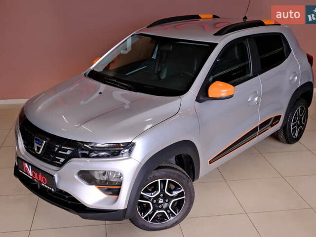 Серый Дачия Spring, объемом двигателя 0 л и пробегом 22 тыс. км за 8900 $, фото 8 на Automoto.ua
