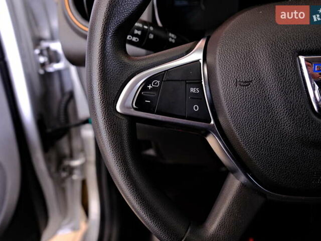 Серый Дачия Spring, объемом двигателя 0 л и пробегом 22 тыс. км за 8900 $, фото 20 на Automoto.ua