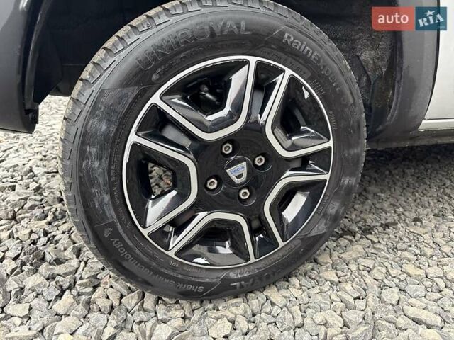 Серый Дачия Spring, объемом двигателя 0 л и пробегом 50 тыс. км за 6700 $, фото 9 на Automoto.ua