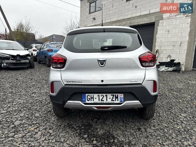 Серый Дачия Spring, объемом двигателя 0 л и пробегом 32 тыс. км за 8950 $, фото 7 на Automoto.ua