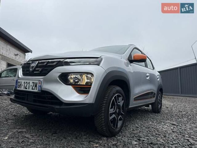 Серый Дачия Spring, объемом двигателя 0 л и пробегом 32 тыс. км за 8950 $, фото 10 на Automoto.ua