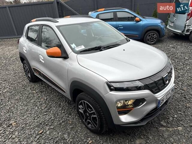 Серый Дачия Spring, объемом двигателя 0 л и пробегом 32 тыс. км за 8950 $, фото 12 на Automoto.ua