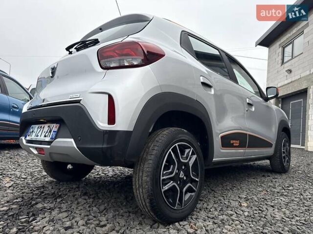 Серый Дачия Spring, объемом двигателя 0 л и пробегом 32 тыс. км за 8950 $, фото 19 на Automoto.ua