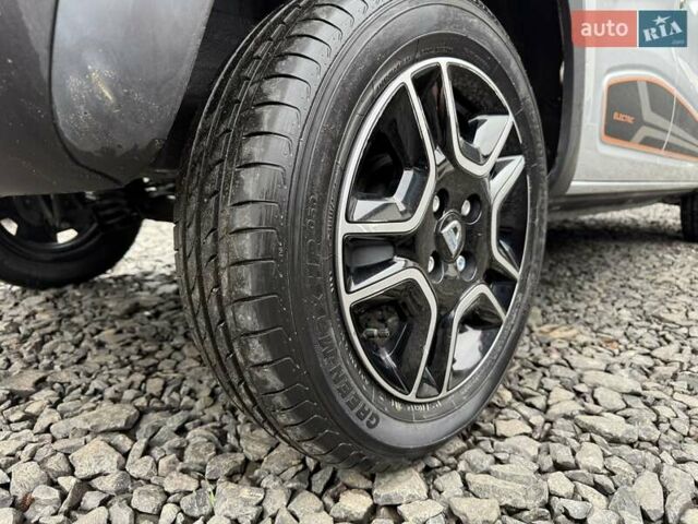 Дачия Spring 2022 в Луцке на Automoto.ua Серый Дачия Spring, объемом двигателя 0 л и пробегом 33 тыс. км за 8400 $, фото 15 на Automoto.ua