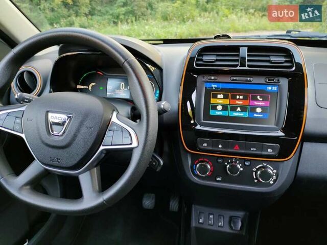 Серый Дачия Spring, объемом двигателя 0 л и пробегом 45 тыс. км за 9500 $, фото 27 на Automoto.ua