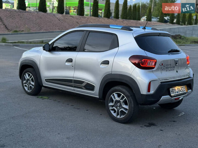 Сірий Дачія Spring, об'ємом двигуна 0 л та пробігом 25 тис. км за 9999 $, фото 4 на Automoto.ua
