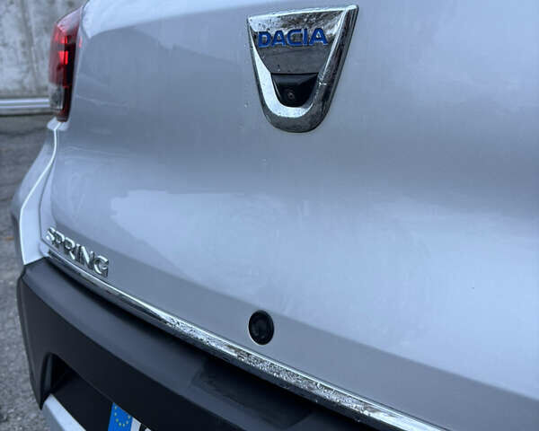 Серый Дачия Spring, объемом двигателя 0 л и пробегом 22 тыс. км за 8500 $, фото 16 на Automoto.ua