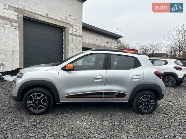 Серый Дачия Spring, объемом двигателя 0 л и пробегом 32 тыс. км за 8950 $, фото 9 на Automoto.ua