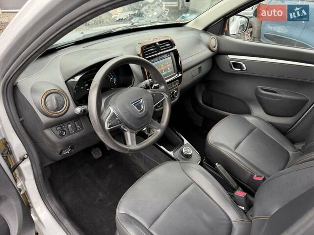 Дачия Spring 2022 в Луцке на Automoto.ua Серый Дачия Spring, объемом двигателя 0 л и пробегом 33 тыс. км за 8400 $, фото 21 на Automoto.ua