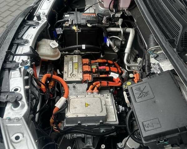 Серый Дачия Spring, объемом двигателя 0 л и пробегом 33 тыс. км за 8499 $, фото 21 на Automoto.ua