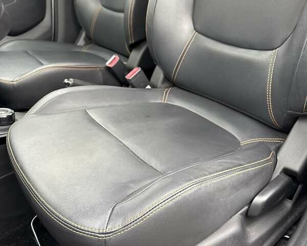 Дачия Spring 2022 в Луцке на Automoto.ua Серый Дачия Spring, объемом двигателя 0 л и пробегом 33 тыс. км за 8400 $, фото 23 на Automoto.ua