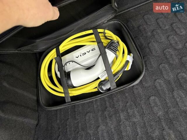 Серый Дачия Spring, объемом двигателя 0 л и пробегом 32 тыс. км за 8950 $, фото 41 на Automoto.ua