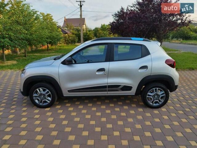 Серый Дачия Spring, объемом двигателя 0 л и пробегом 3 тыс. км за 9000 $, фото 7 на Automoto.ua