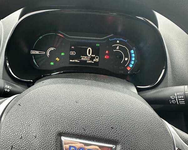 Серый Дачия Spring, объемом двигателя 0 л и пробегом 33 тыс. км за 8499 $, фото 14 на Automoto.ua