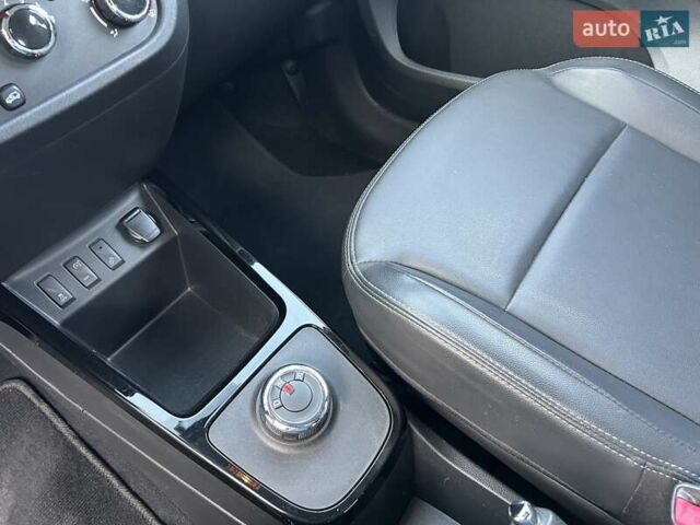 Серый Дачия Spring, объемом двигателя 0 л и пробегом 53 тыс. км за 8999 $, фото 22 на Automoto.ua