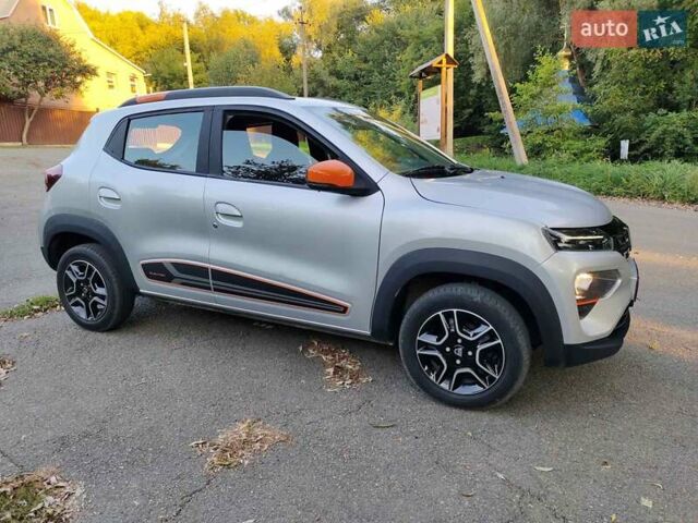 Серый Дачия Spring, объемом двигателя 0 л и пробегом 45 тыс. км за 9500 $, фото 3 на Automoto.ua