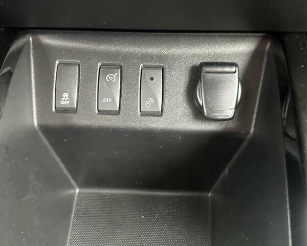 Серый Дачия Spring, объемом двигателя 0 л и пробегом 33 тыс. км за 8499 $, фото 26 на Automoto.ua