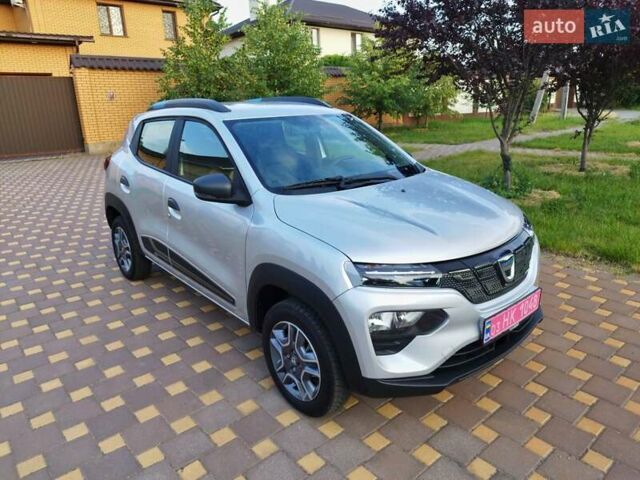 Серый Дачия Spring, объемом двигателя 0 л и пробегом 3 тыс. км за 9000 $, фото 2 на Automoto.ua