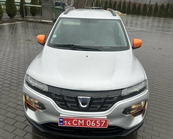 Серый Дачия Spring, объемом двигателя 0 л и пробегом 33 тыс. км за 8499 $, фото 24 на Automoto.ua