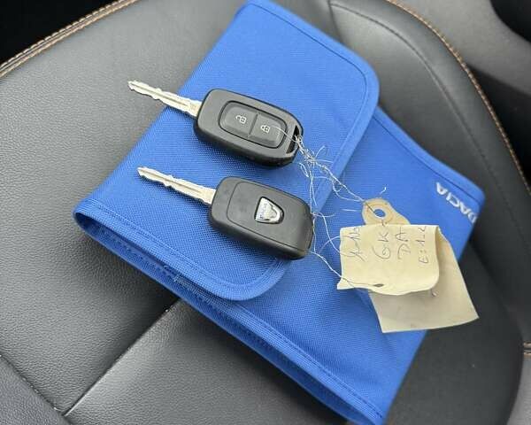 Дачия Spring 2022 в Луцке на Automoto.ua Серый Дачия Spring, объемом двигателя 0 л и пробегом 33 тыс. км за 8400 $, фото 26 на Automoto.ua