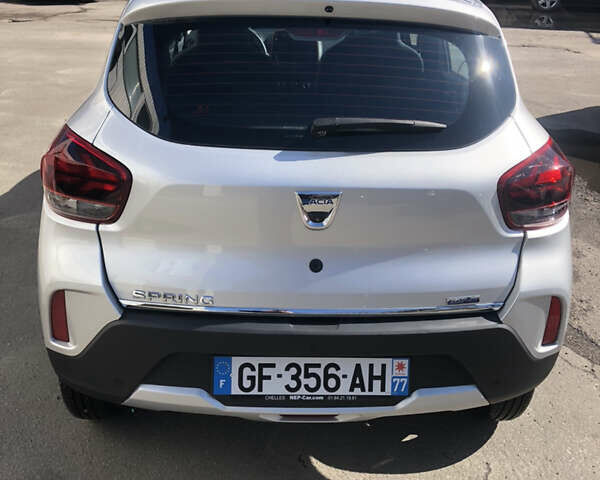 Серый Дачия Spring, объемом двигателя 0 л и пробегом 2 тыс. км за 8700 $, фото 3 на Automoto.ua