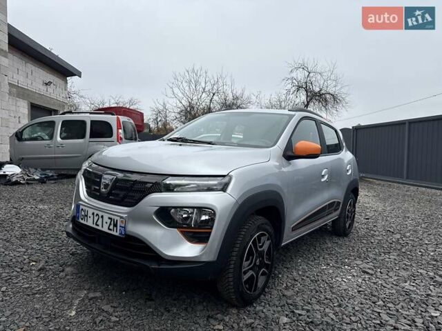 Серый Дачия Spring, объемом двигателя 0 л и пробегом 32 тыс. км за 8950 $, фото 1 на Automoto.ua