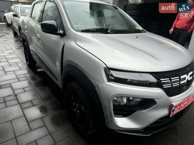 Серый Дачия Spring, объемом двигателя 0 л и пробегом 13 тыс. км за 9300 $, фото 2 на Automoto.ua