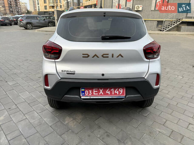 Серый Дачия Spring, объемом двигателя 0 л и пробегом 1 тыс. км за 10800 $, фото 3 на Automoto.ua
