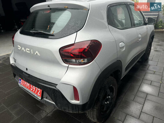 Серый Дачия Spring, объемом двигателя 0 л и пробегом 13 тыс. км за 9300 $, фото 5 на Automoto.ua