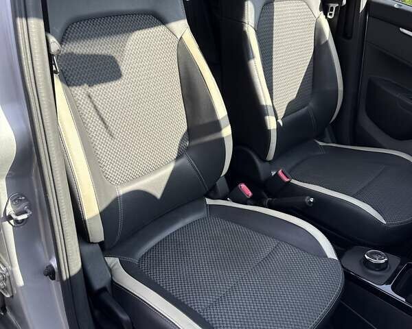 Сірий Дачія Spring, об'ємом двигуна 0 л та пробігом 22 тис. км за 8400 $, фото 19 на Automoto.ua