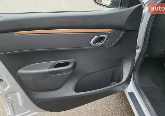 Серый Дачия Spring, объемом двигателя 0 л и пробегом 5 тыс. км за 11500 $, фото 24 на Automoto.ua