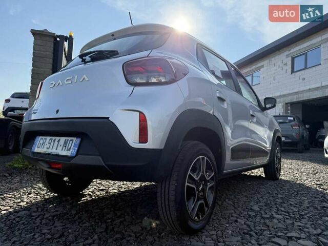Сірий Дачія Spring, об'ємом двигуна 0 л та пробігом 22 тис. км за 8400 $, фото 3 на Automoto.ua
