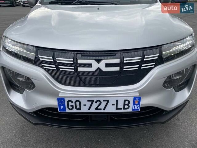 Сірий Дачія Spring, об'ємом двигуна 0 л та пробігом 98 тис. км за 9800 $, фото 7 на Automoto.ua