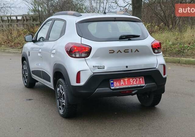 Серый Дачия Spring, объемом двигателя 0 л и пробегом 5 тыс. км за 11500 $, фото 8 на Automoto.ua