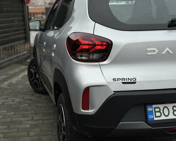 Серый Дачия Spring, объемом двигателя 0 л и пробегом 1 тыс. км за 11800 $, фото 37 на Automoto.ua