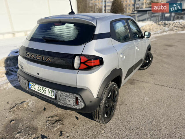 Серый Дачия Spring, объемом двигателя 0 л и пробегом 6 тыс. км за 13999 $, фото 15 на Automoto.ua